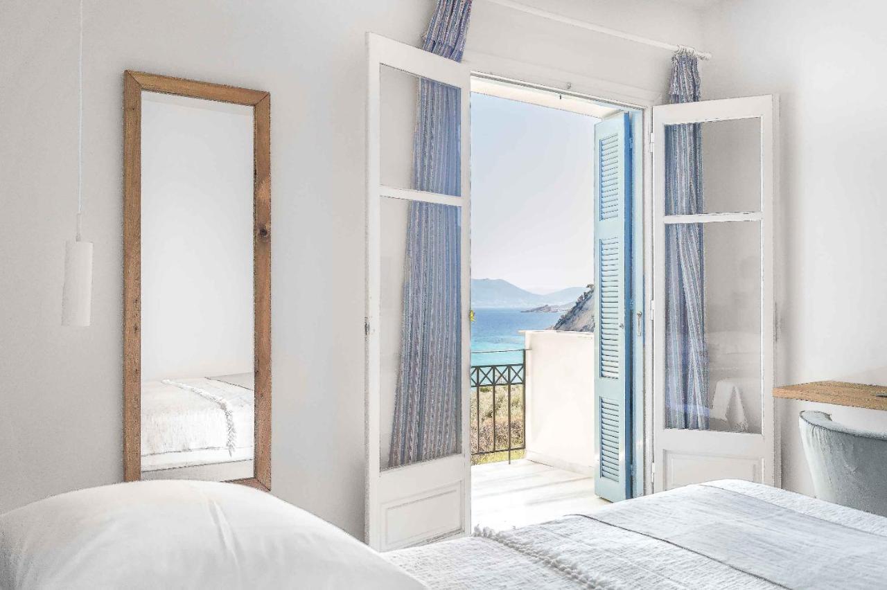 Armonia Bay Hotel Кокарі Екстер'єр фото